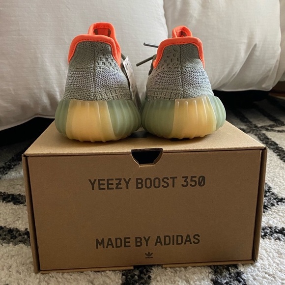 Yeezy 350 Boost - Desert Sage - Size 4 men - Picture 3 of 7